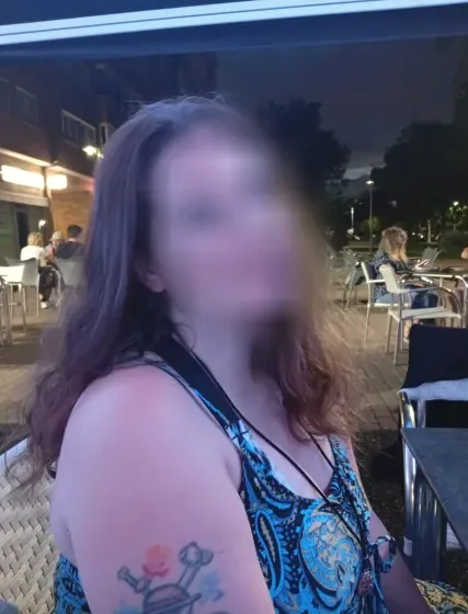 Amy, 34