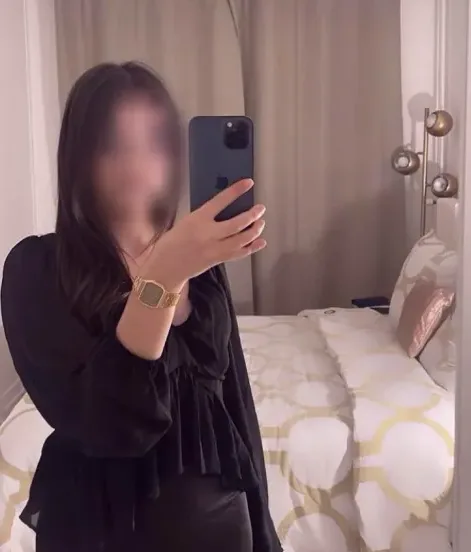 Eleri, 21