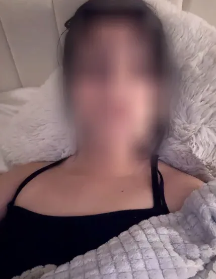 Emily, 34