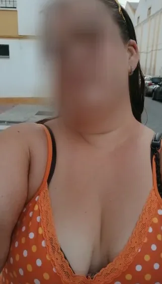 Hannah, 24