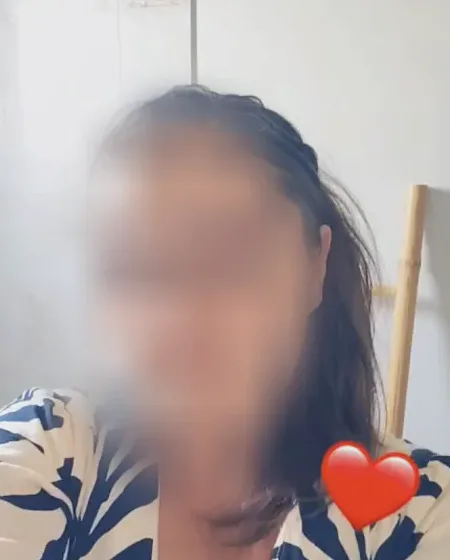 Karolina, 39
