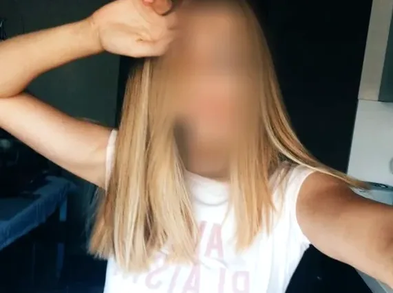 Leila, 28