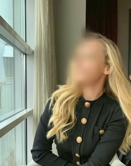 Samantha, 34